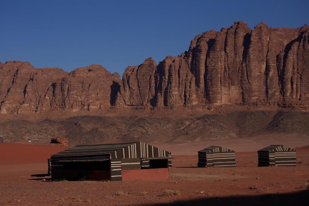 Wadirum Sunset Camp Hotel Wadi Rum Buitenkant foto
