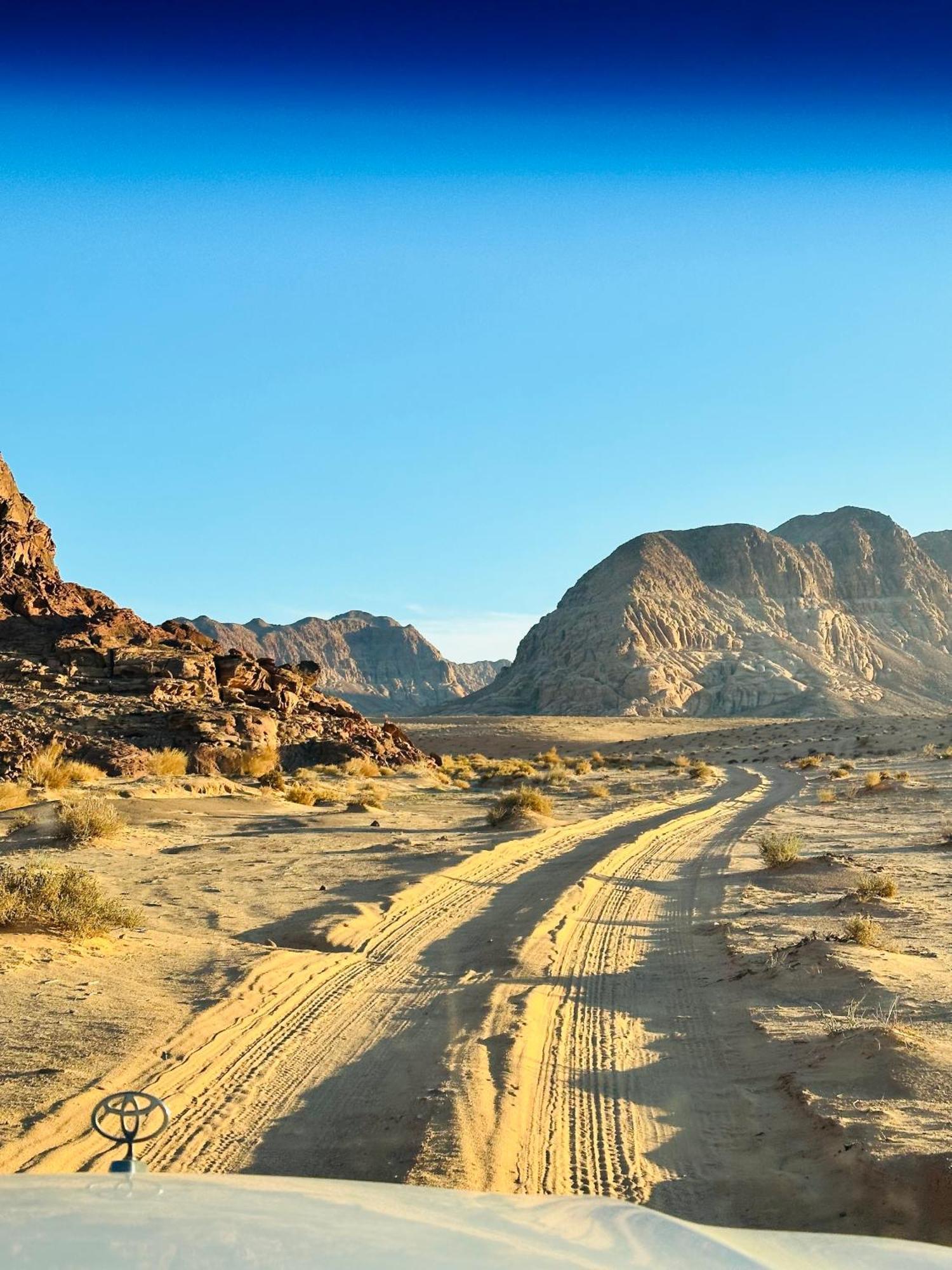 Wadirum Sunset Camp Hotel Wadi Rum Buitenkant foto