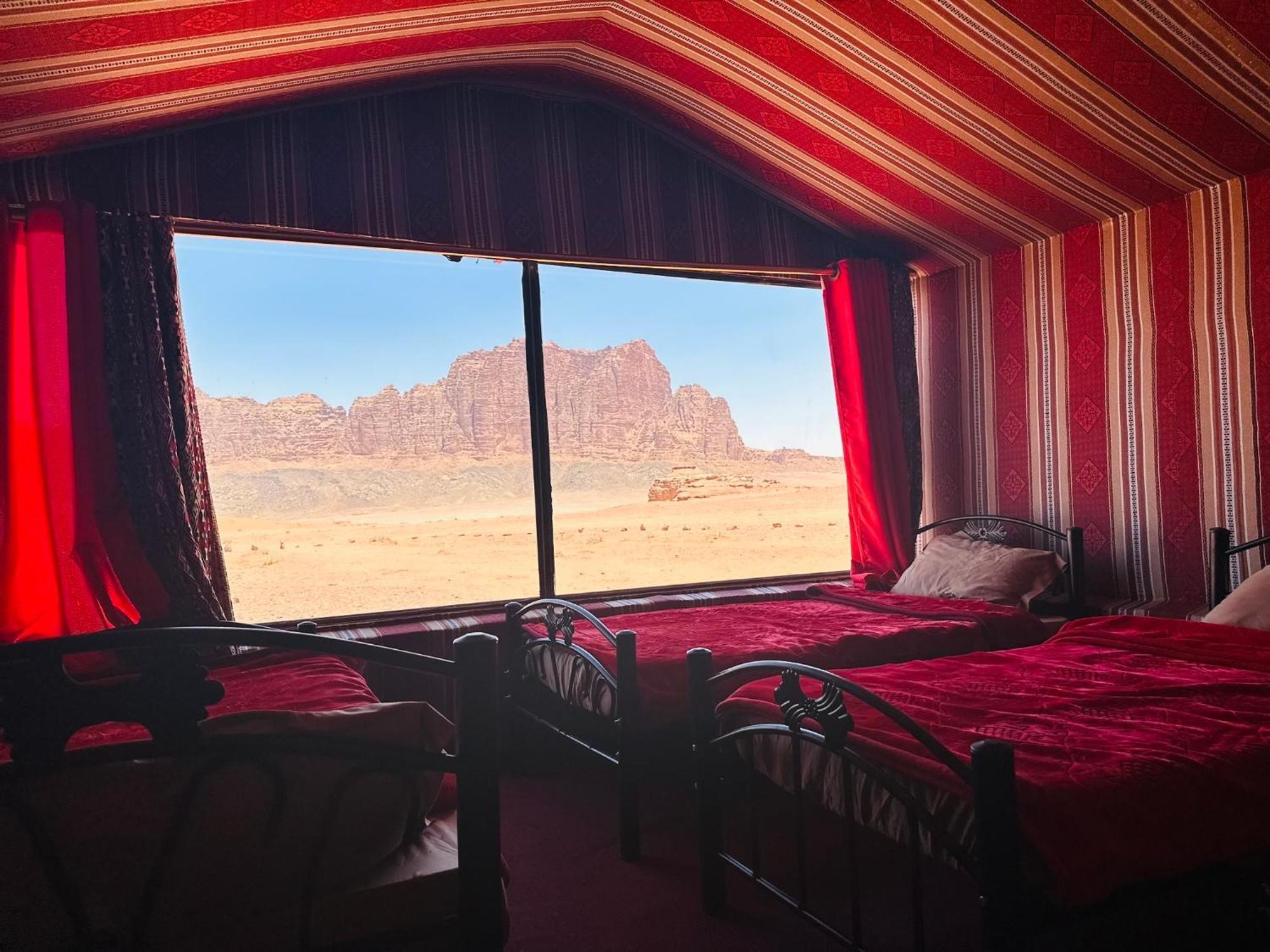 Wadirum Sunset Camp Hotel Wadi Rum Buitenkant foto